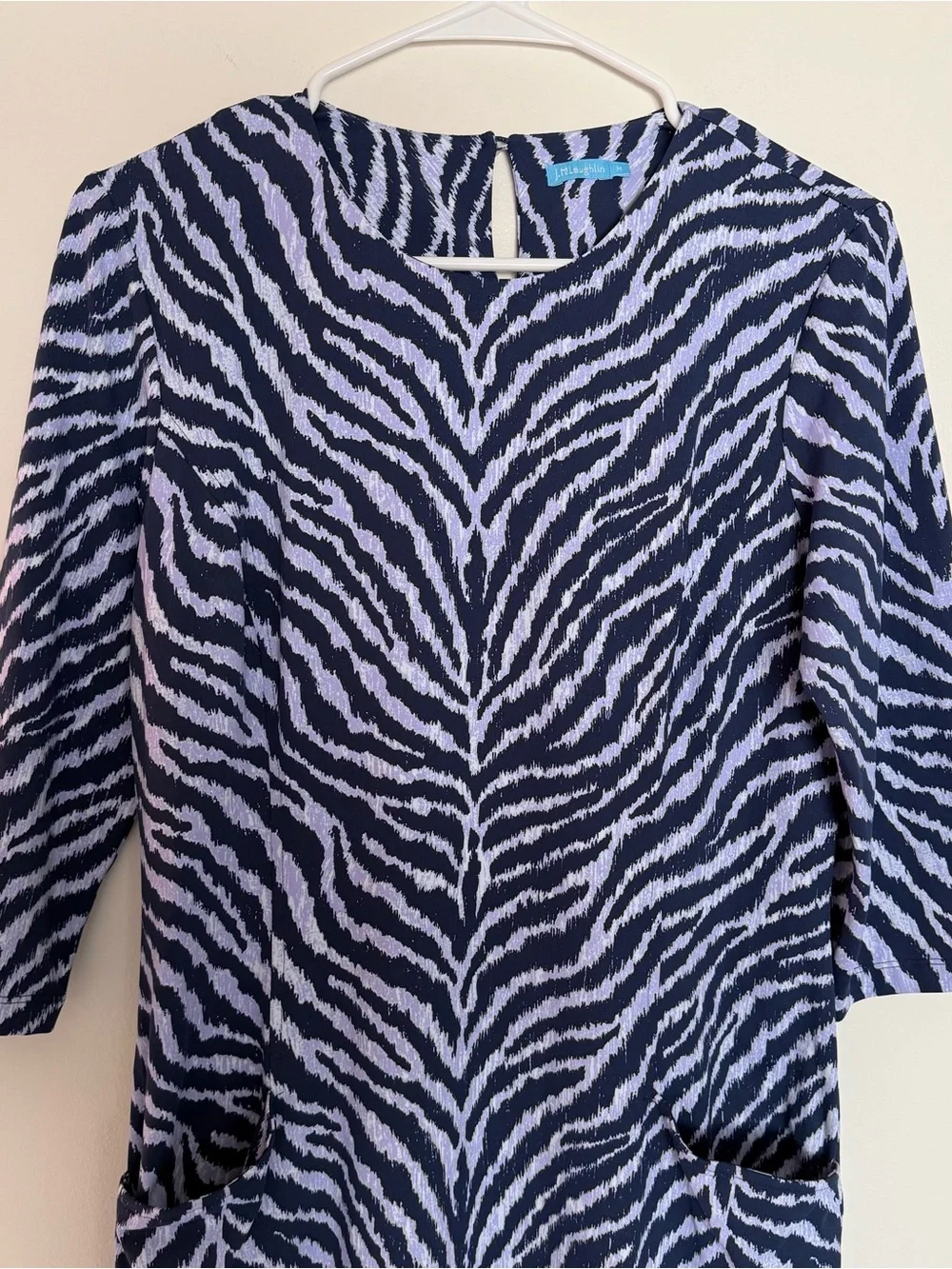 J. McLaughlin Catalyst Dress Tiger Eye Print - Picture 3 of 7